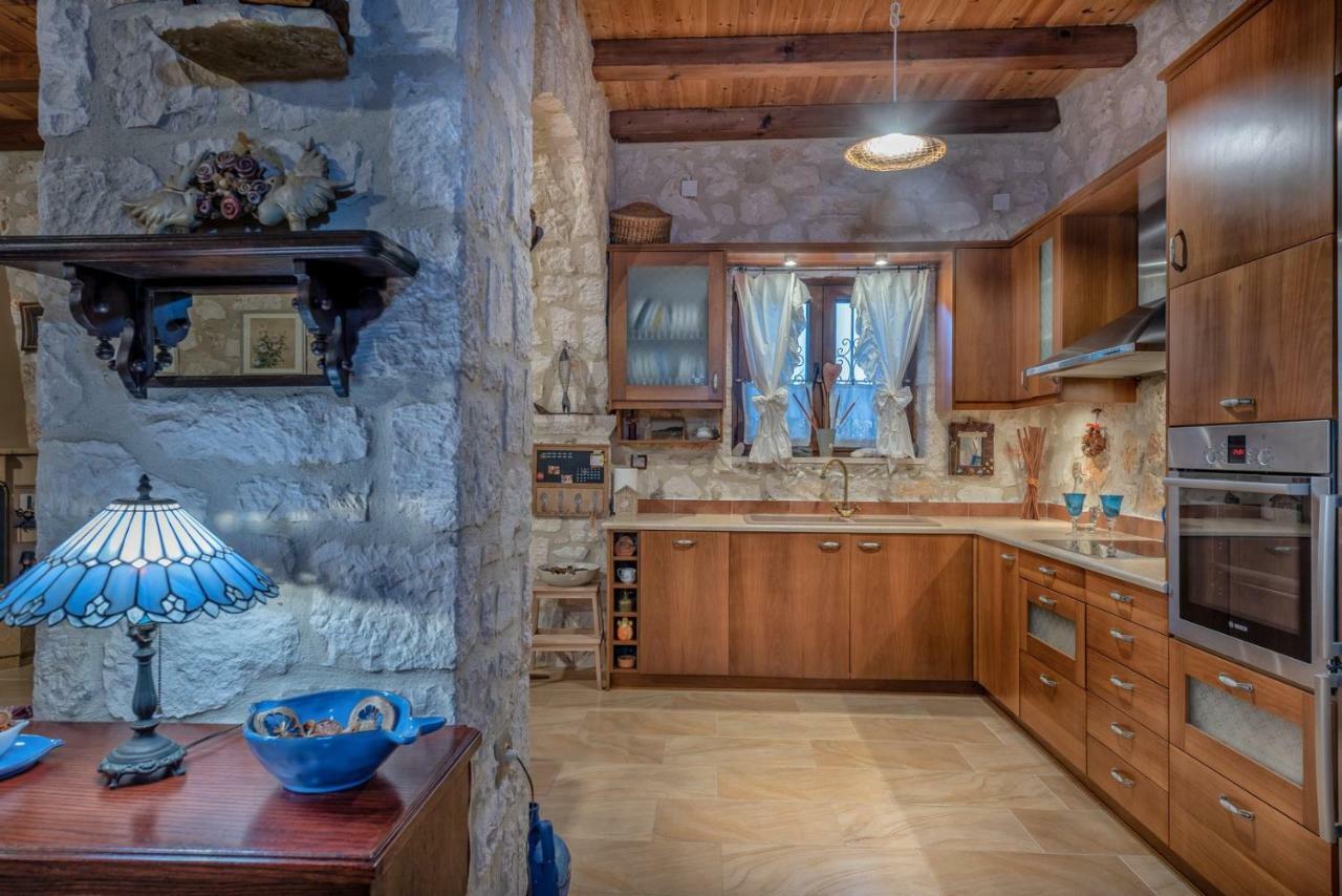 Orfeas Villa Méson Yerakaríon Екстериор снимка